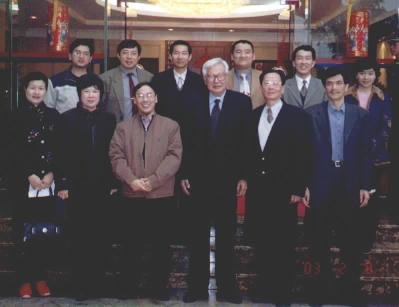 �޺�����ϯ����¹���������ί�쵼����